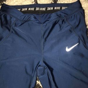 Nike leggings
